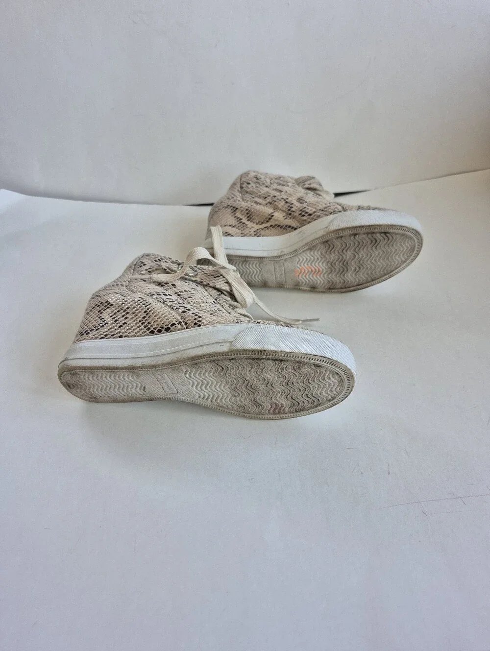 Juicy Couture Sneakers JC Journey Snakeskin Print High Top Wedge Size 8